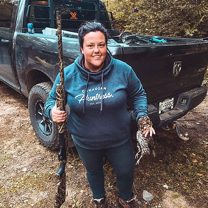 LEE ROSS CANADIAN HUNTRESS.jpeg