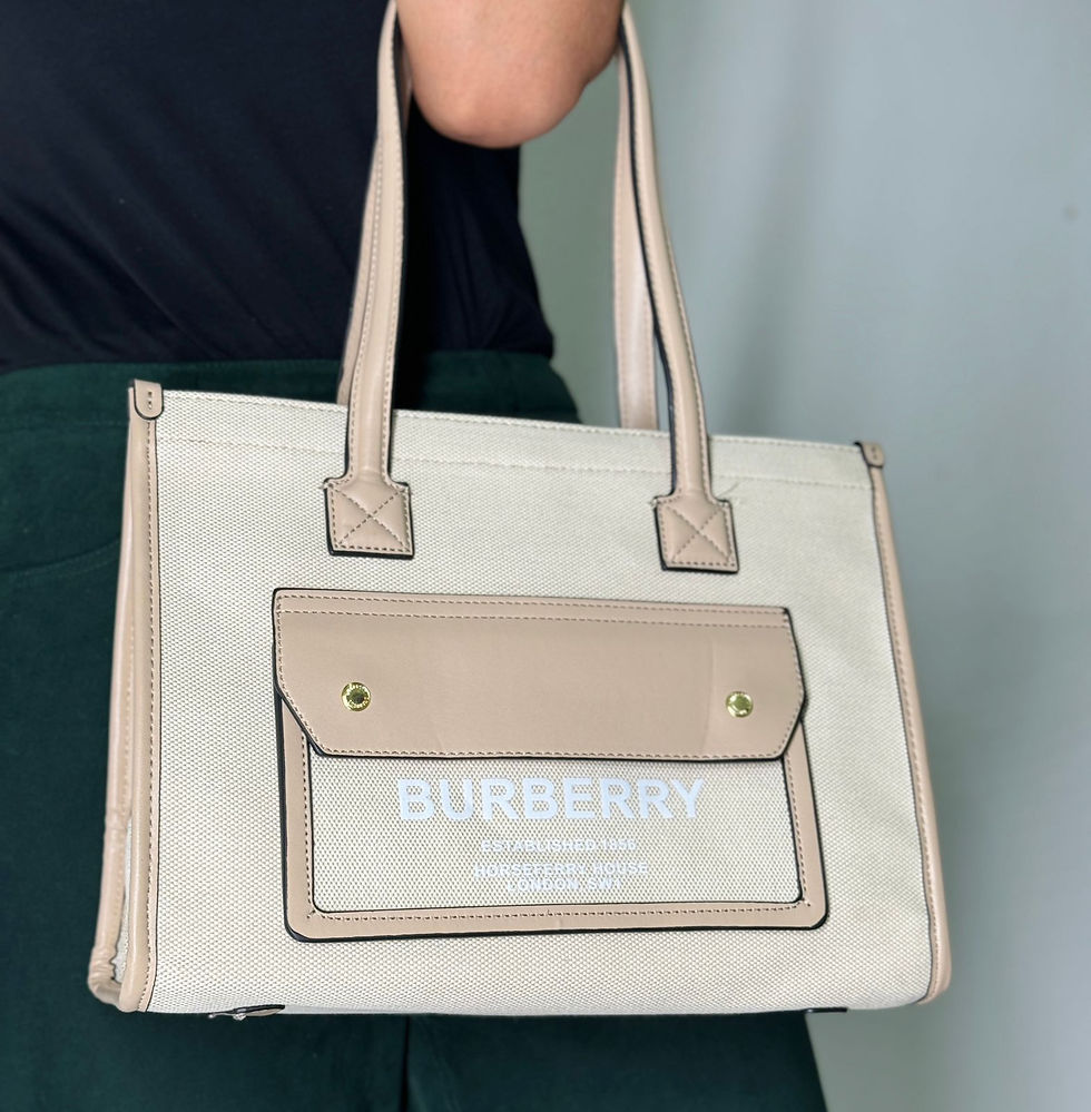 Miniatura: BURBERRY FREYA