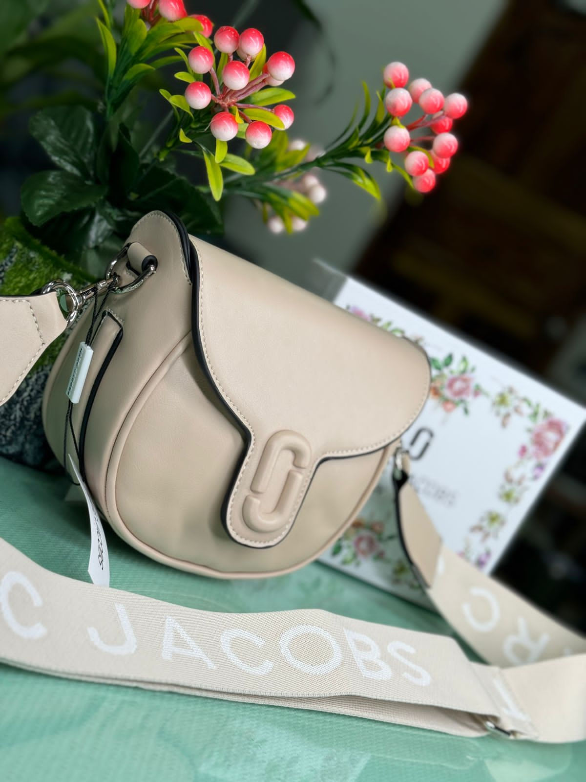 MARC JACOBS"THE J MARC" SADDLE BAG