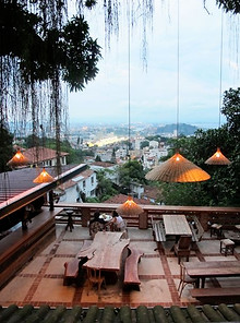 restaurant Aprazivel.jpg