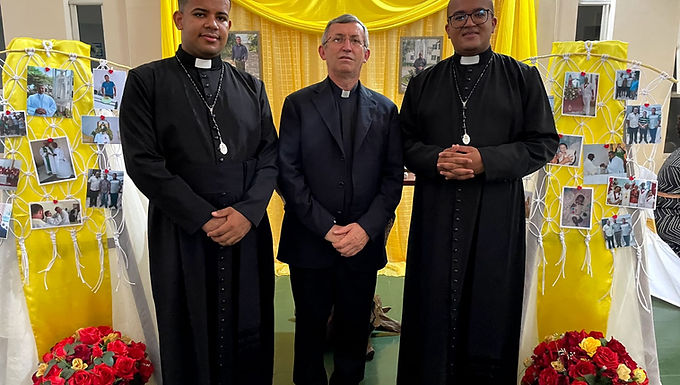 PROFISSÃO DOS VOTOS RELIGIOSOS