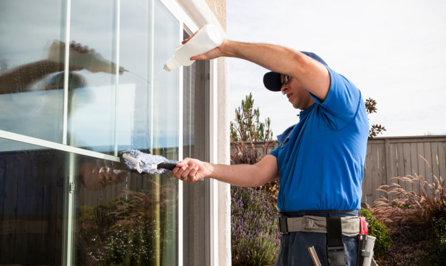 Cleanjet Outdoor Cleaning_2.png