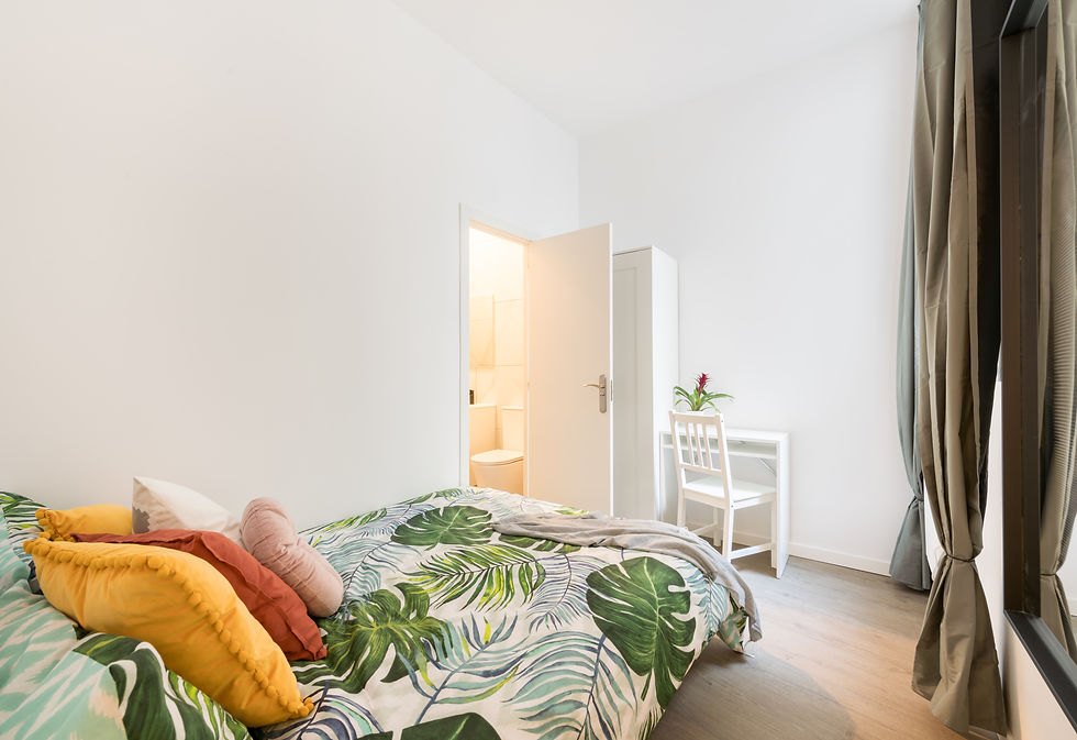 Room 4 (2)