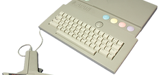Atari_XEGS_-_Computerspielemuseum-49_(17134338672)_edited.png