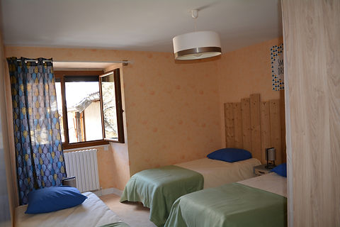 3C35F9A7-02AF-4390-96A0-824019143EBC.jpe