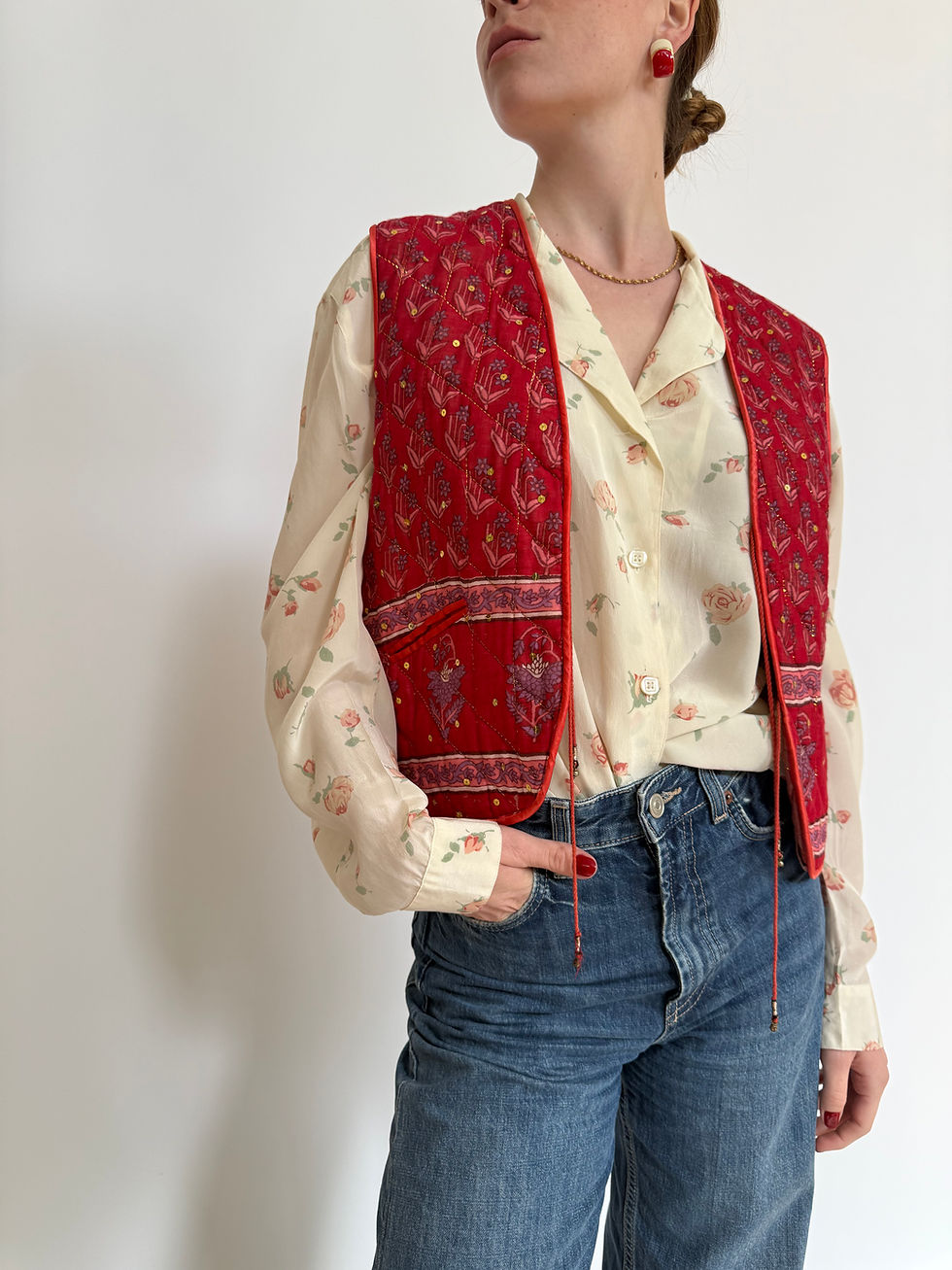 Miniatura: Vintage Indian Silk Vest 