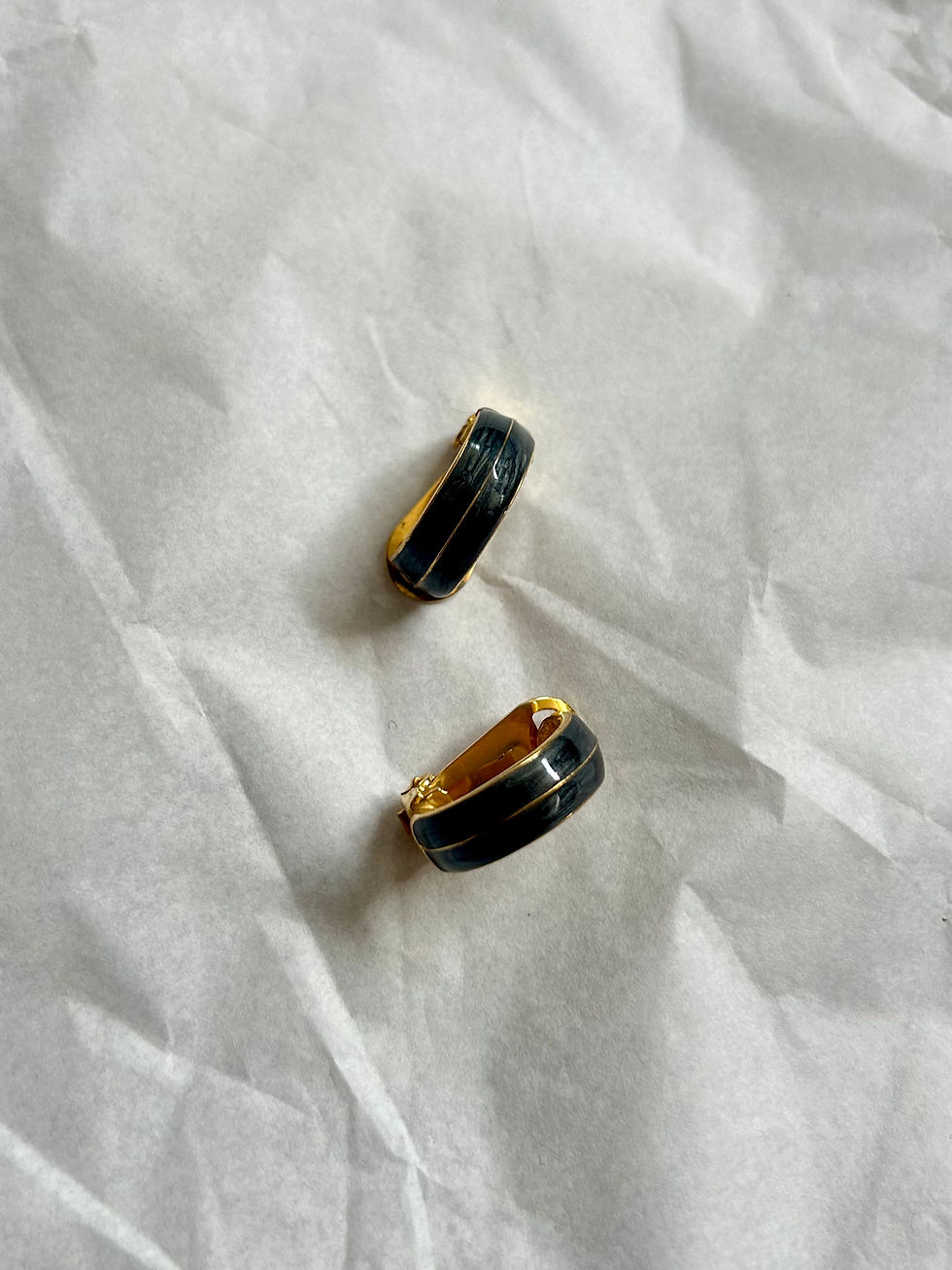 Miniatura: Enamel Clip on Earrings  