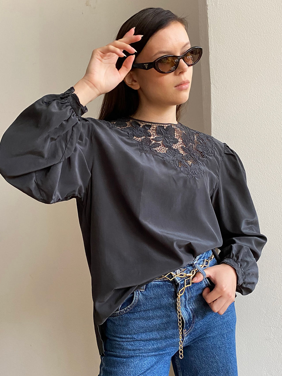 Miniatura: Black Embroided Silk Shirt 