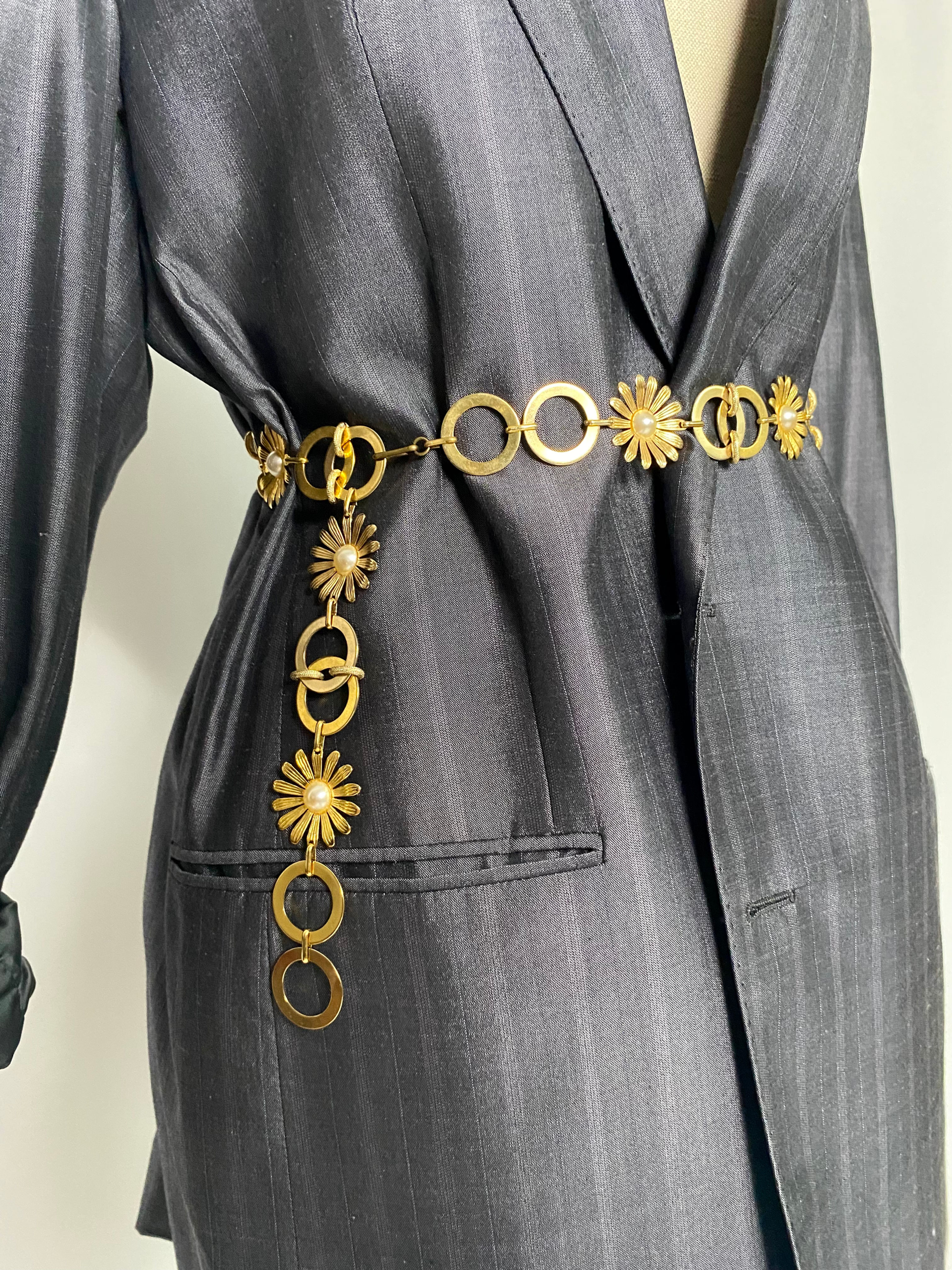 70s Daisies Pearls Jewel Belt 