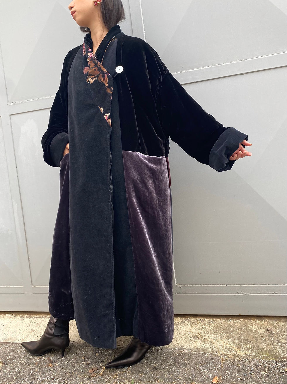 Miniatura: Japanese Silk Velvet Quilted Kimono