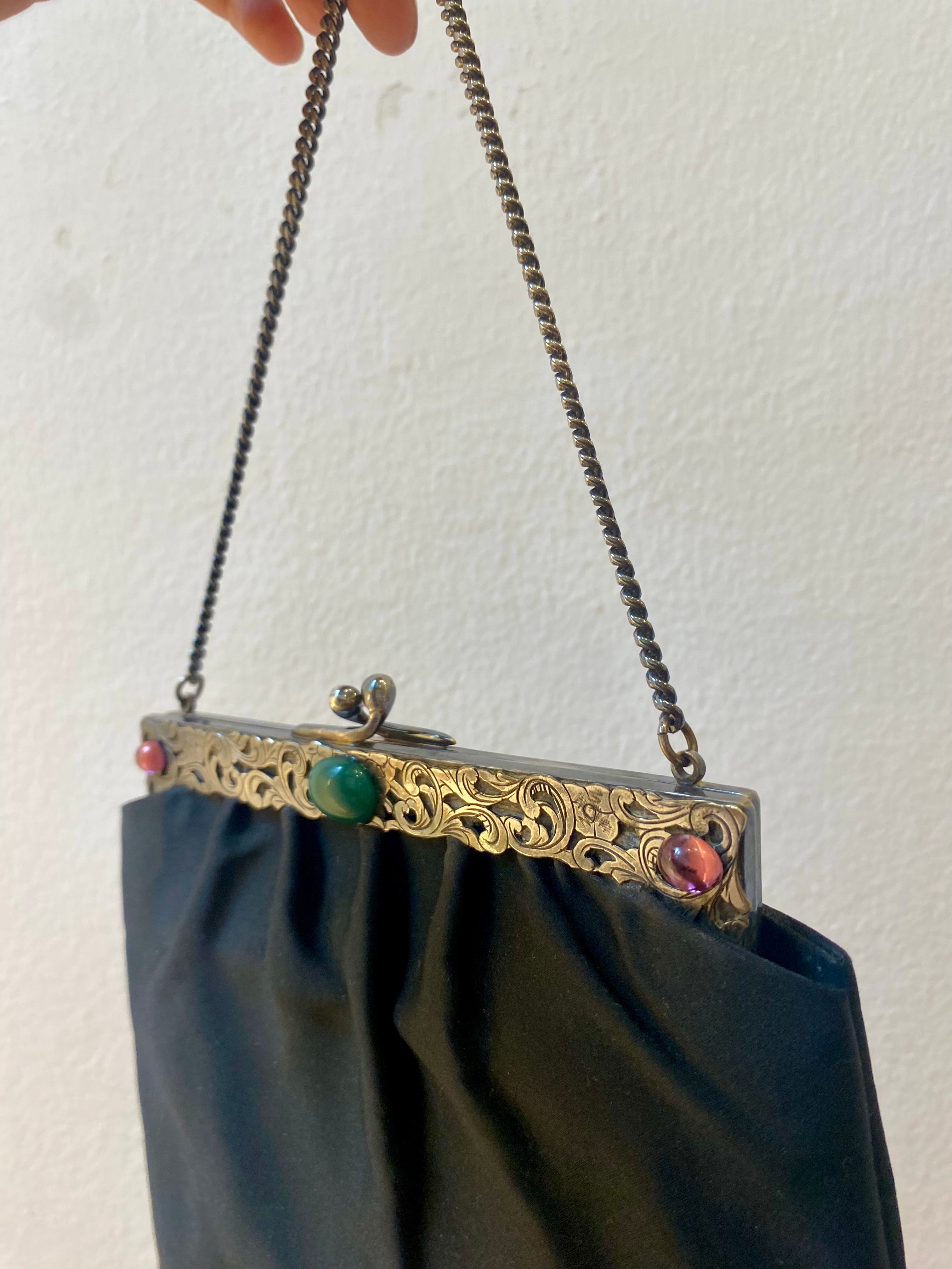 20s Cerimony Silk Bag