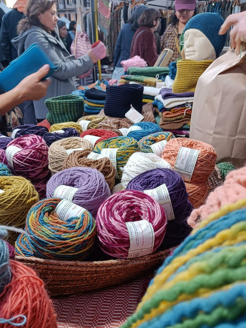 Immagine espositore Fiera delle arti tessili Firenze