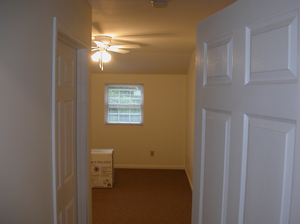 Thumbnail: 5 BR | 218 W. Washington St.