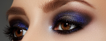 Shiny Blue Eye Shadow