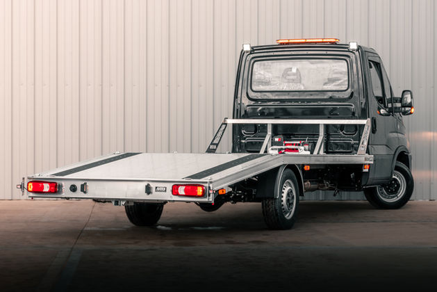 IVECO Daily car transporter