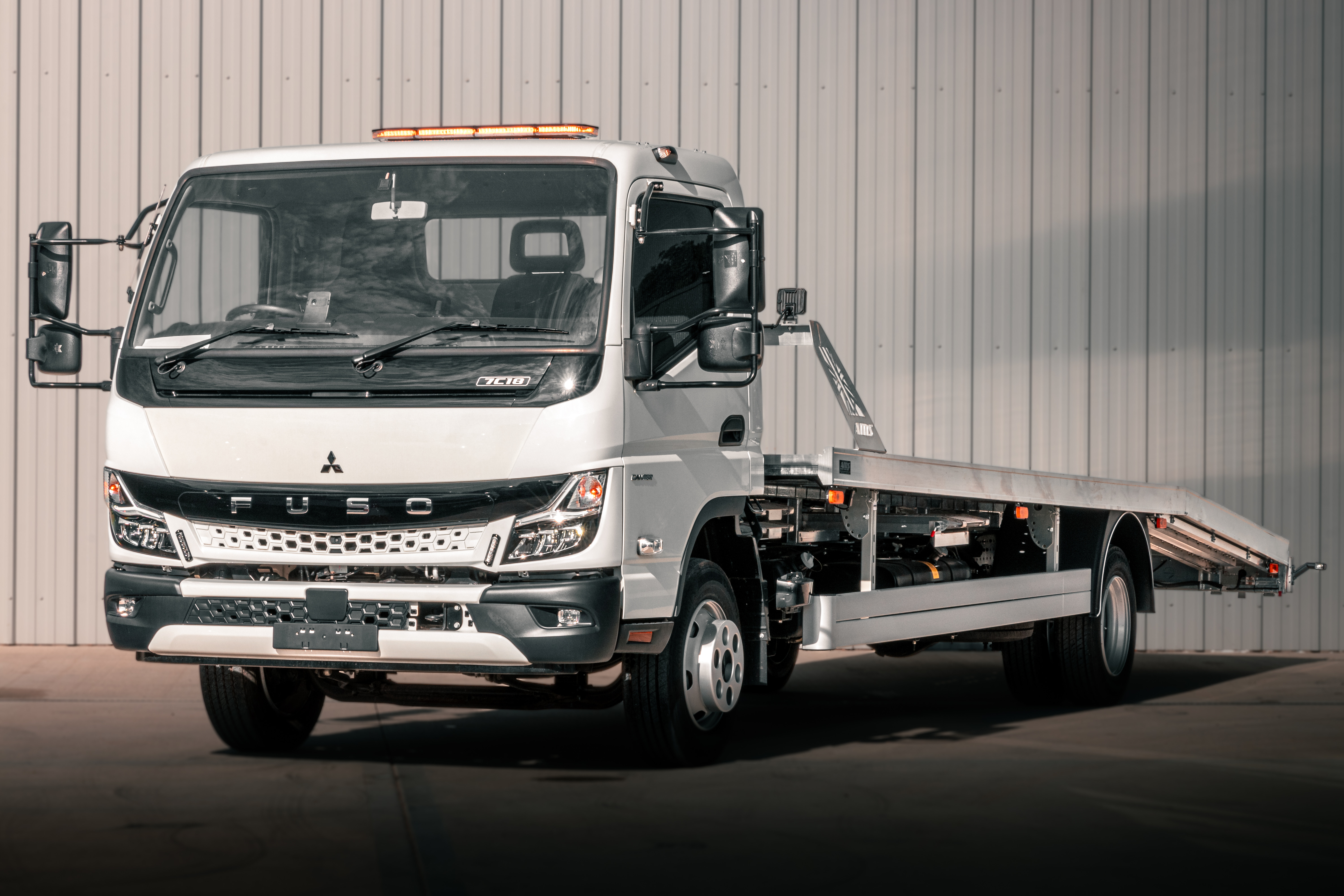 Recovery Unit Mitsu MITSUBISHI | AMS Recovery Trucks