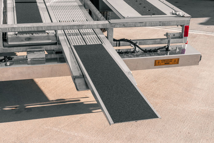 beaver tail flat bed recovery trucks manufacturer