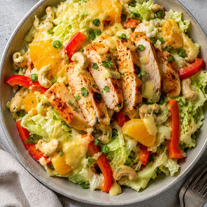 Chinakohlsalat mit Hähnchen, Mandarinen & Cashewkernen – knackig, frisch und perfekt für warme Tage