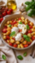 Knusprige Ofen-Gnocchi mit Cherrytomaten und Burrata