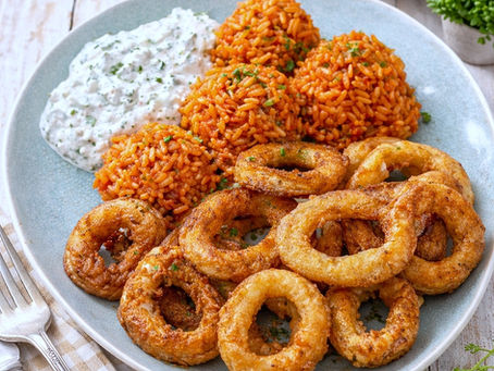 Tomatenreis mit Tzaziki und Calamari