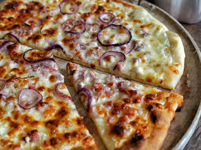 22 Flammkuchen mit Quark-Öl Teig