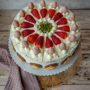 Ostertorte/ Erdbeer Quark Torte