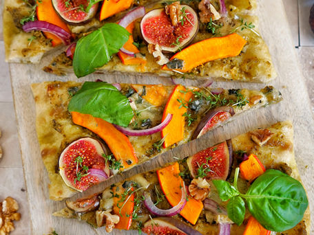 Tag 26: Kürbis-Pinsa mit Feigen und Blauschimmelkäse/30 Tage – 30 vegetarische Rezepte