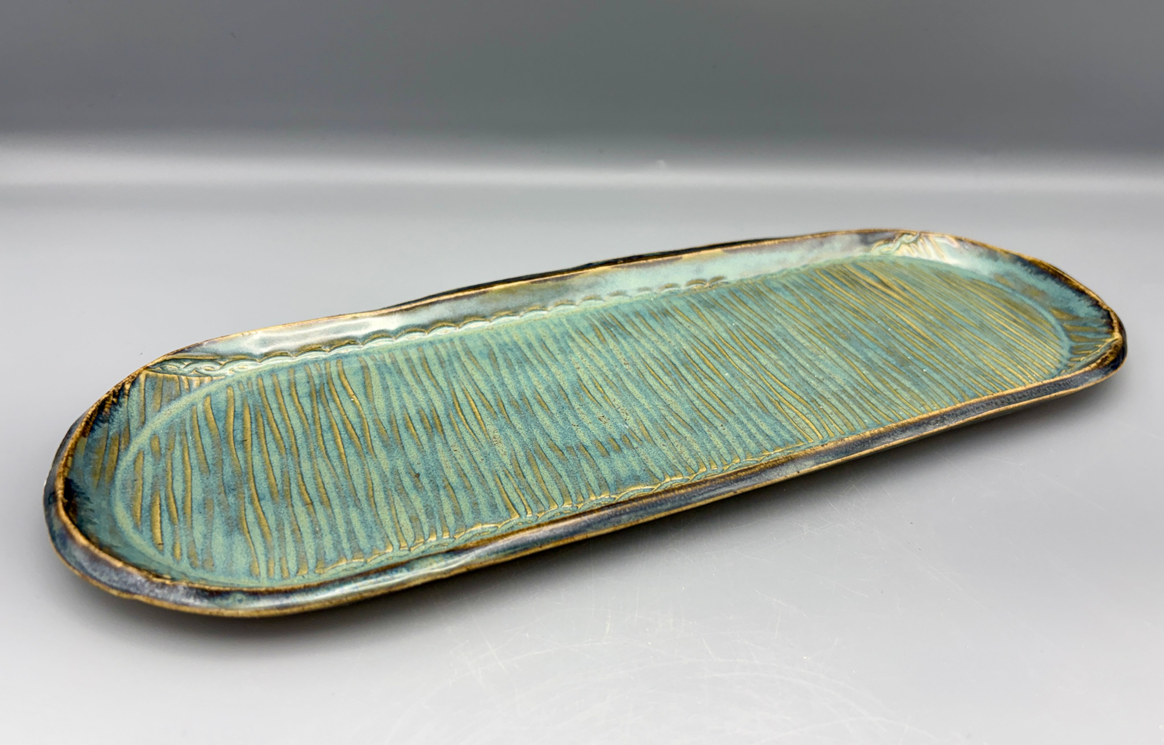 Midnight Marsh Platter - Wavy Pattern