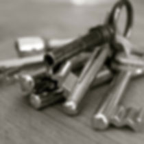 key-96233_1920.jpg