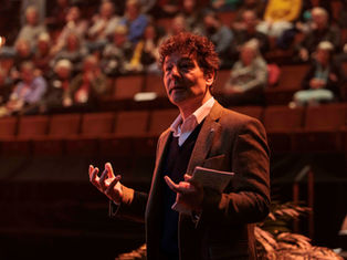 Stratford Says Goodbye to Legendary Artistic Director with an Intimate Documentary Film