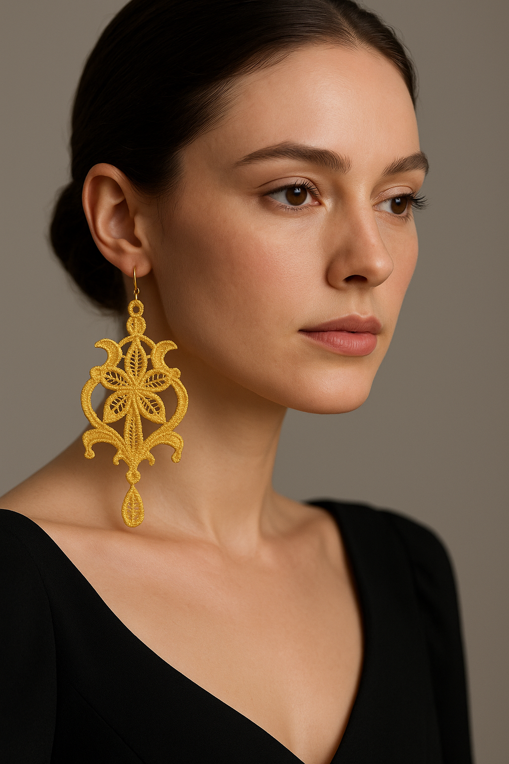 Fleur-de-Lys | Boucles d’oreilles en dentelle