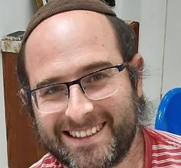 Moshe.jpg