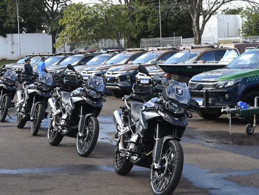 Os avanços feitos pela segurança pública de Mato Grosso do Sul foram destacados pela comitiva do Ministério da Justiça e Segurança Pública, que visitou o Estado entre segunda (14) e terça-feira (15) para auditar e acompanhar de perto a aplicação dos recursos do Fundo Nacional de Segurança Pública (FNSP) transferidos ao Governo do Estado, geridos pela Sejusp (Secretaria de Justiça e Segurança Pública). Além disso, foram anunciados mais R$ 35 milhões em repasses, entre verbas do Fundo Amazônia e liberação orçamentária prevista para este ano.