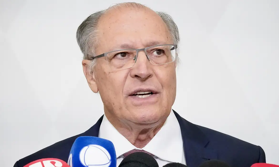 Participaram representantes de Meta, Google, Apple e Visa