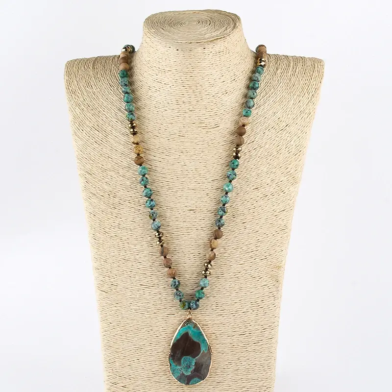 Miniature : Collier  avec pendentif en turquoise