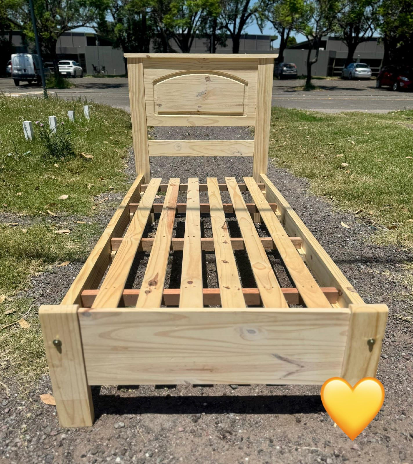 Cama 1 plaza tablero 
