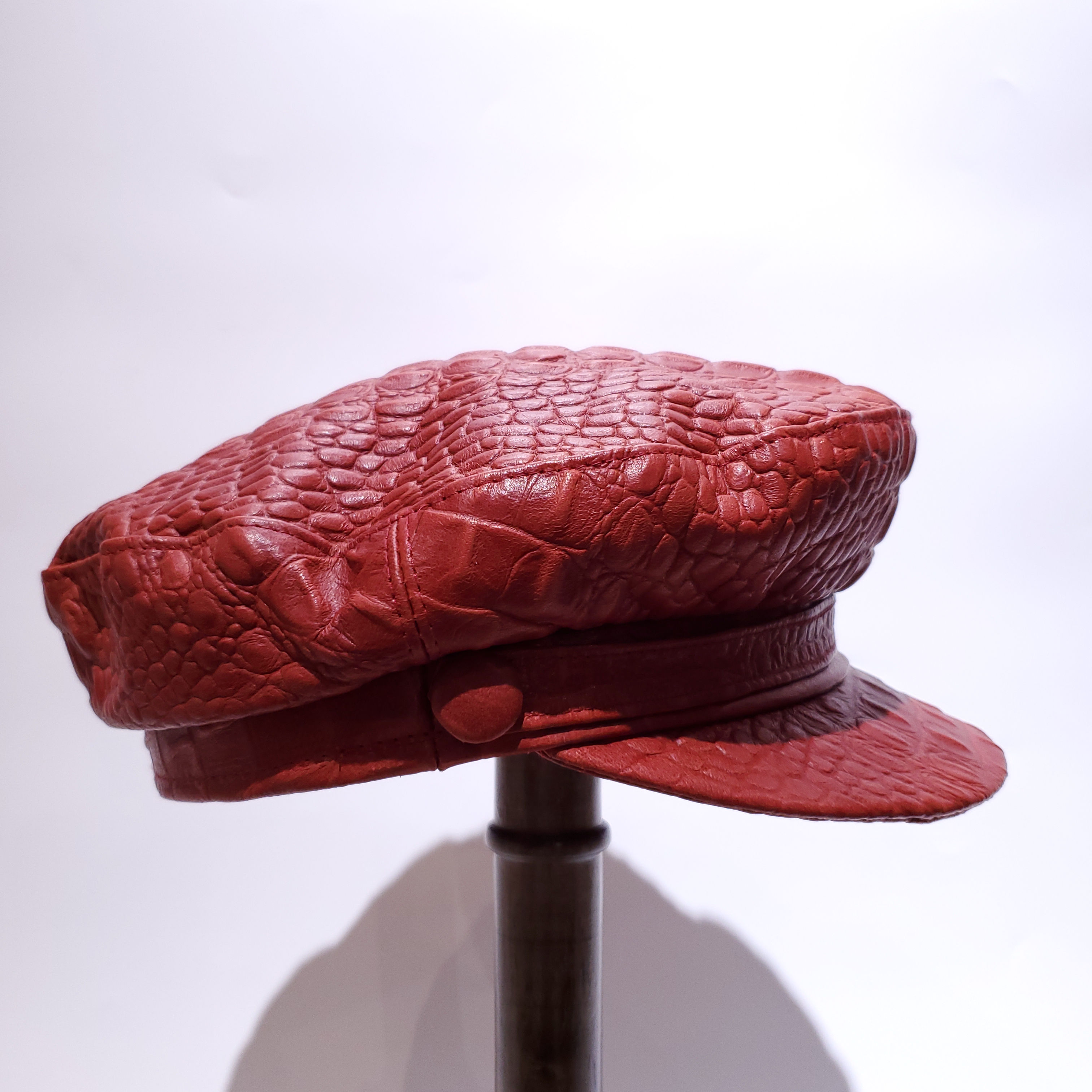 義大利深紅鱷魚壓紋軍帽