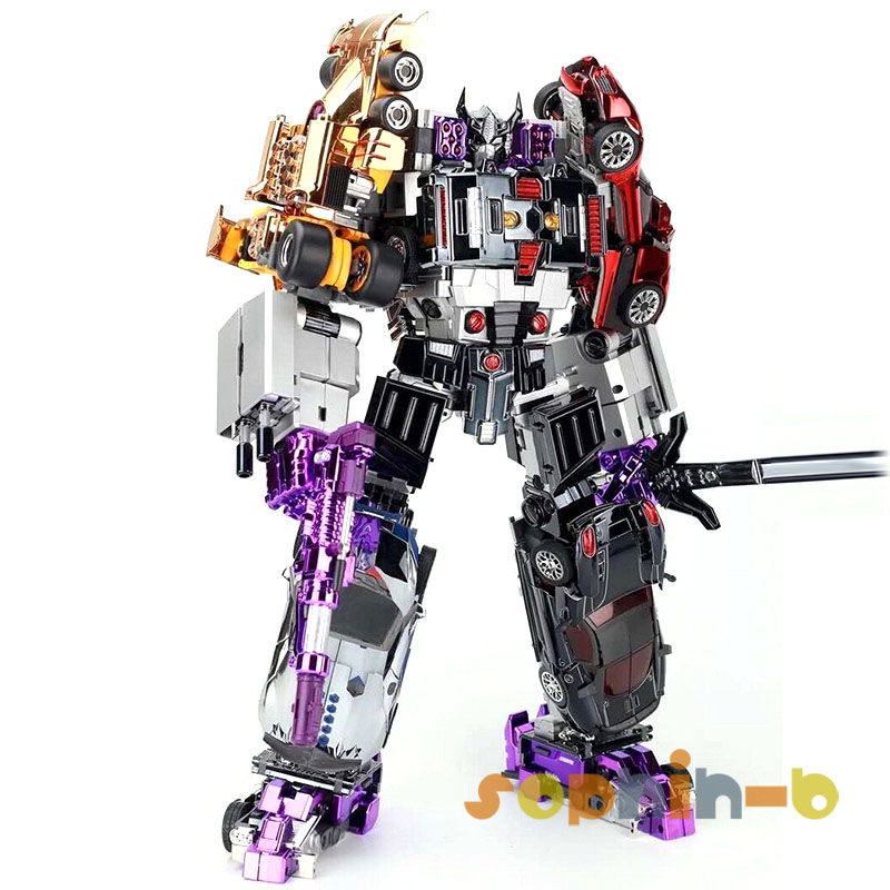 Thumbnail: Transformed TFM TM-01 Menasor Chrome Deluxe version