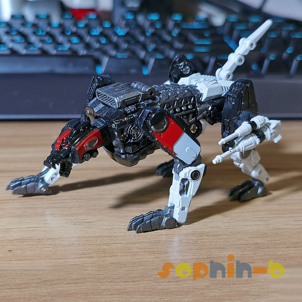 Thumbnail: Mechanical Alliance SX02P Soundwave w/ Ravage Transformed Masterpiece