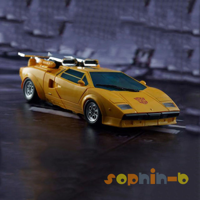 Thumbnail: G1 Transformed MP39 MP-39 TKR Sunstreaker MP MasterPiece Series KO Version