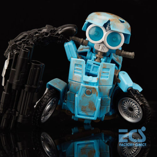 Thumbnail: Sqweeks Deluxe Class Collection Figure