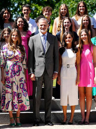 aparición-prensa-princesa-leonor-aplargatas-clooui