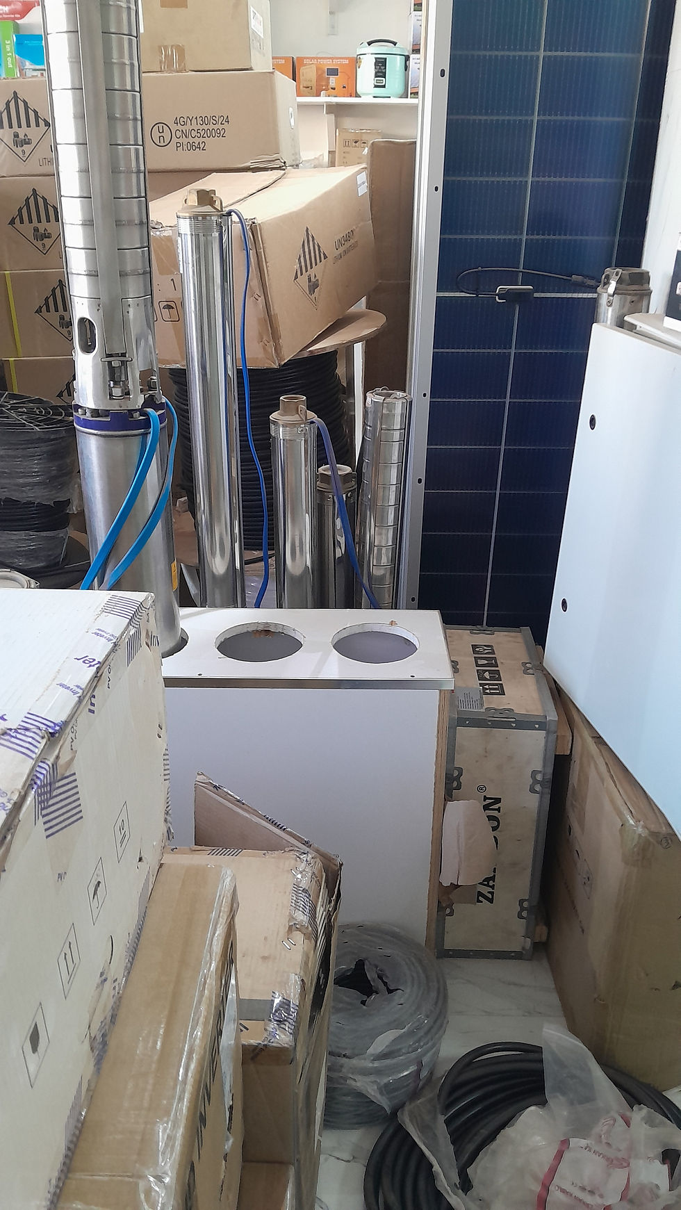 Pompe immergée solaire 4Kw AC/DC 