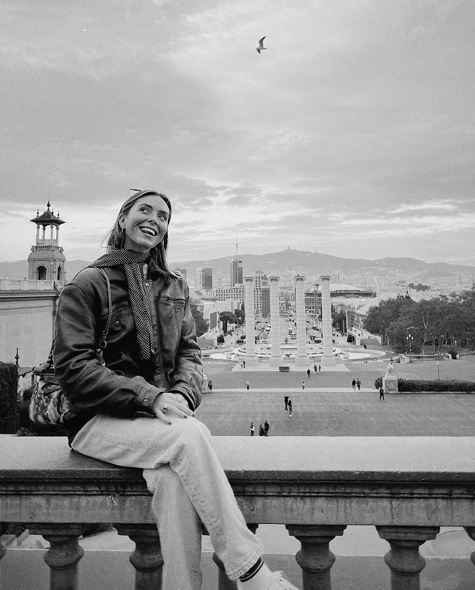 Posing in front of Placa Espanya