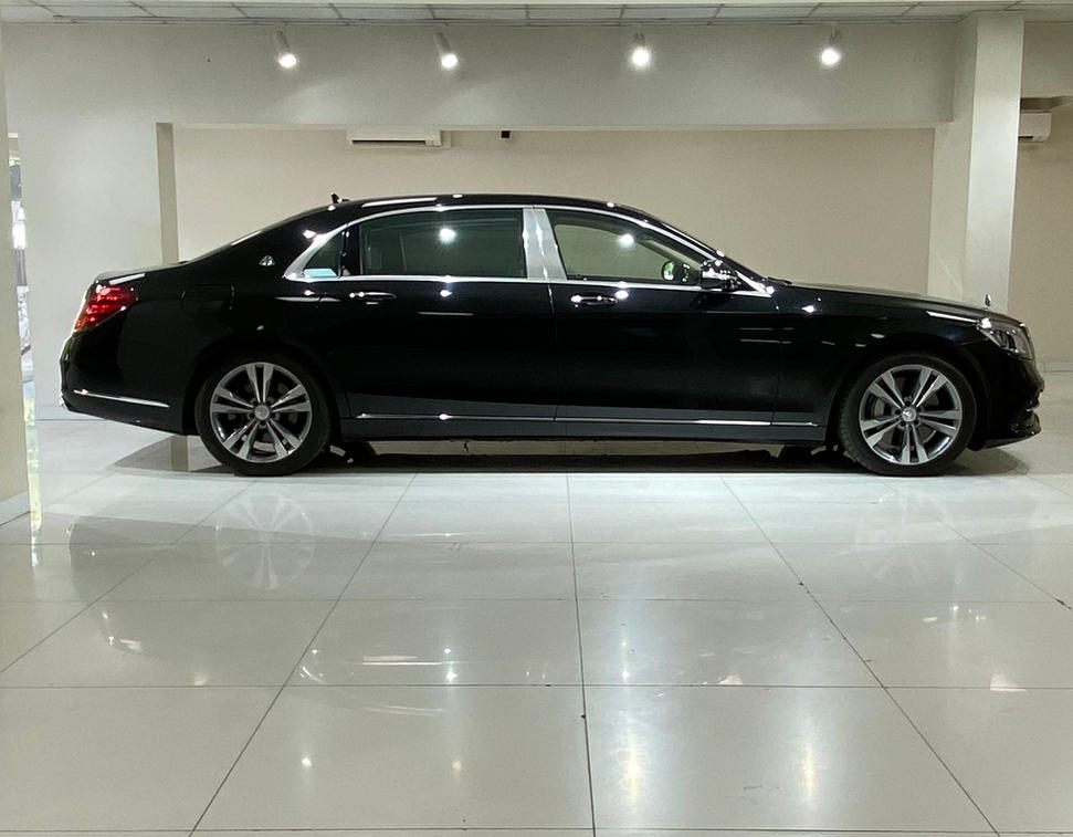 Mercedes Benz Maybach S 560