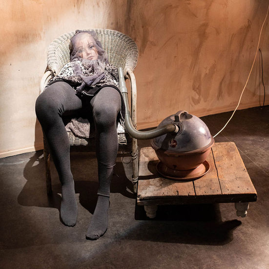 La Halle Saint-Pierre Installation