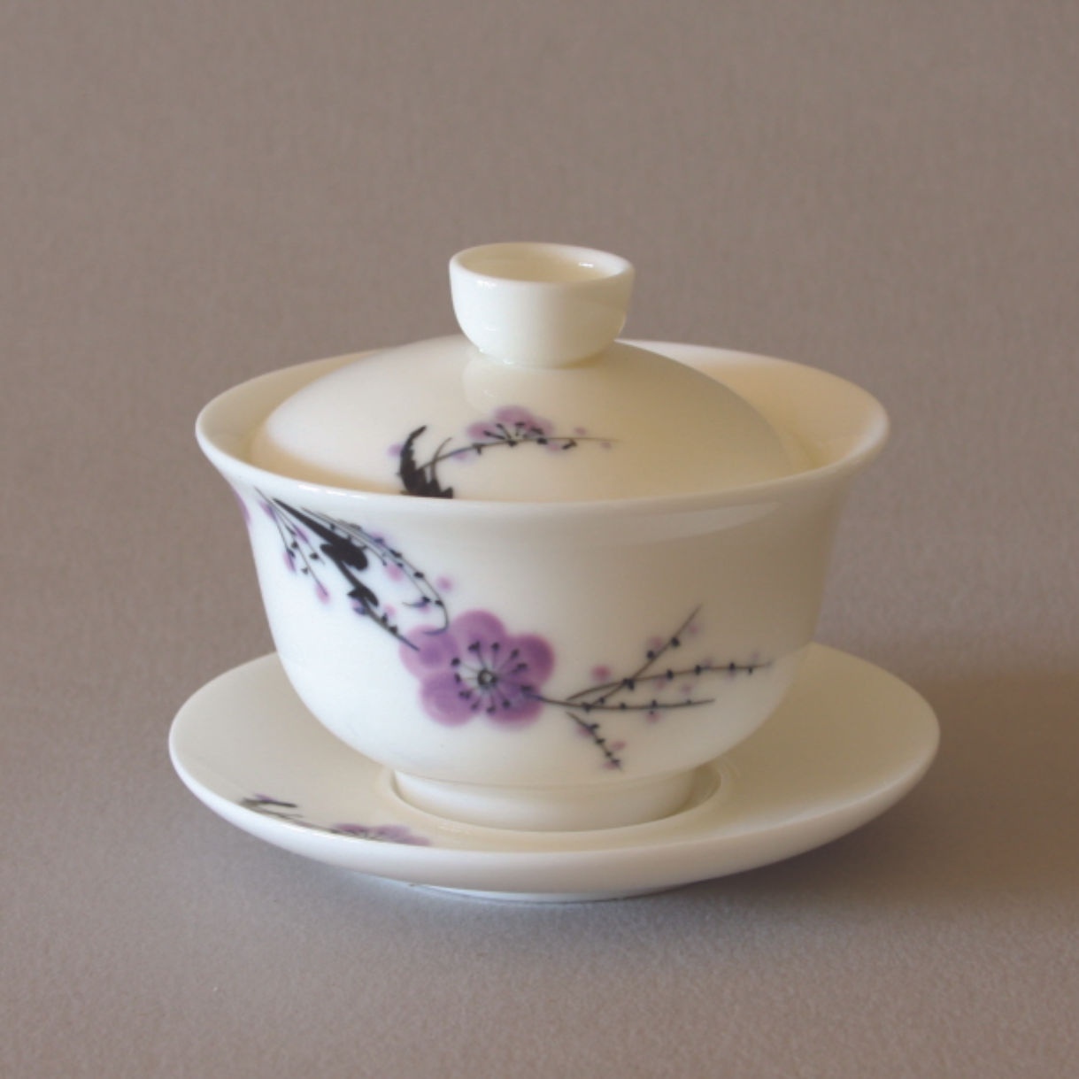Hand-Painted Gaiwan, Plum