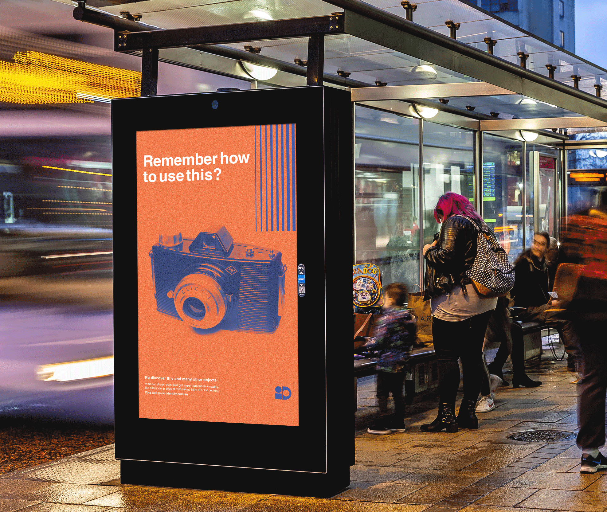Poster-mockup.gif