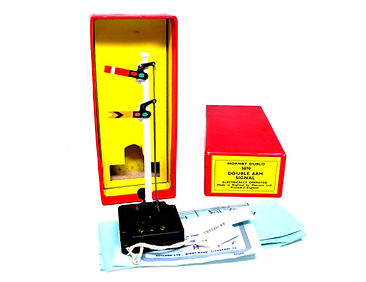 Hornby Dublo 5070 Electrically Operated Double Arm Signal New Unused Rare Red Box.JPG