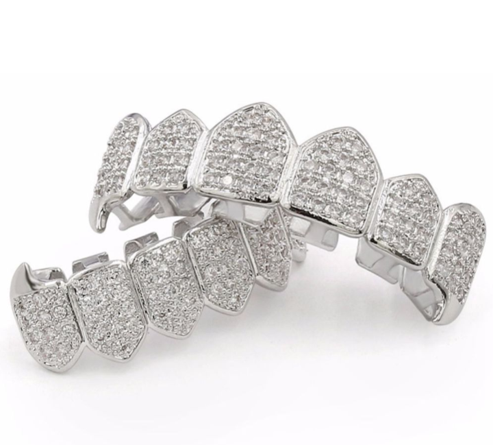 Thumbnail: Iced Grillz Teeth Set